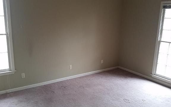 2nd image of 8430 Riverwood Farms Pkwy