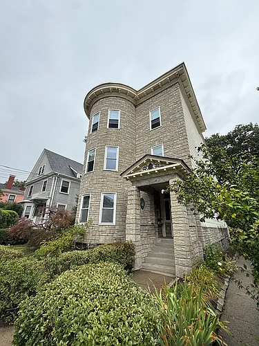 69 Wendell St #1R Photo 1