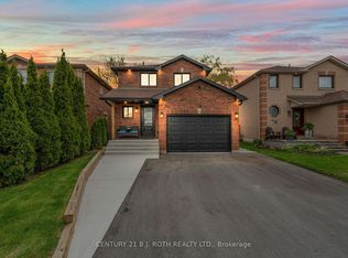 14 Coughlin Rd, Barrie, ON L4N8S5