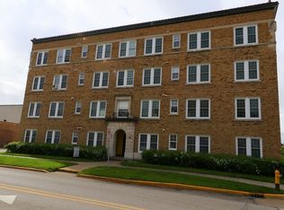 229 W Jackson Blvd APT 2D, Elkhart, IN 46516