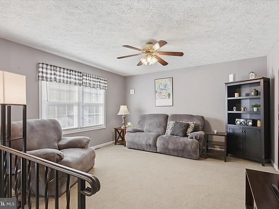 5th image of 30290 Summitt Ct