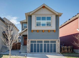 293 Masters Ave SE, Calgary, AB T3M 2C1