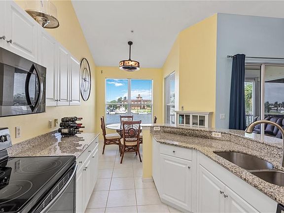 5th image of 385 Stella Maris Dr N APT 2708
