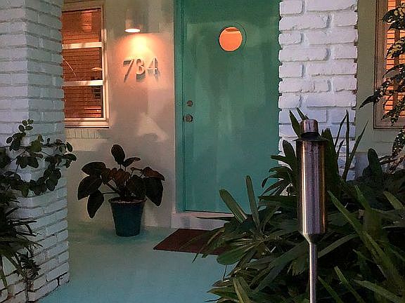Front Door/Porch