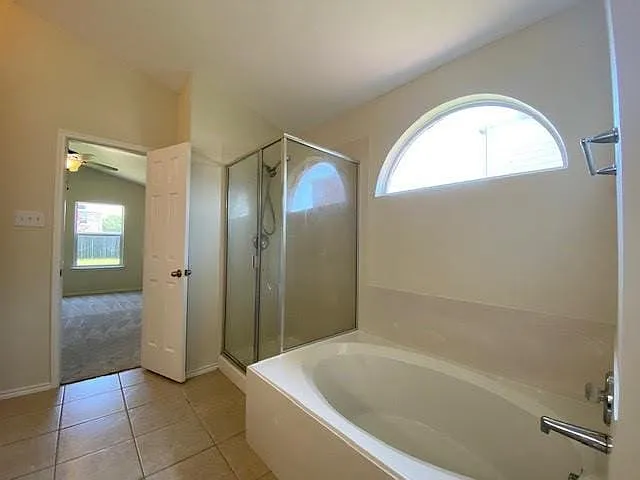 1202 Madison Dr — Photo 8