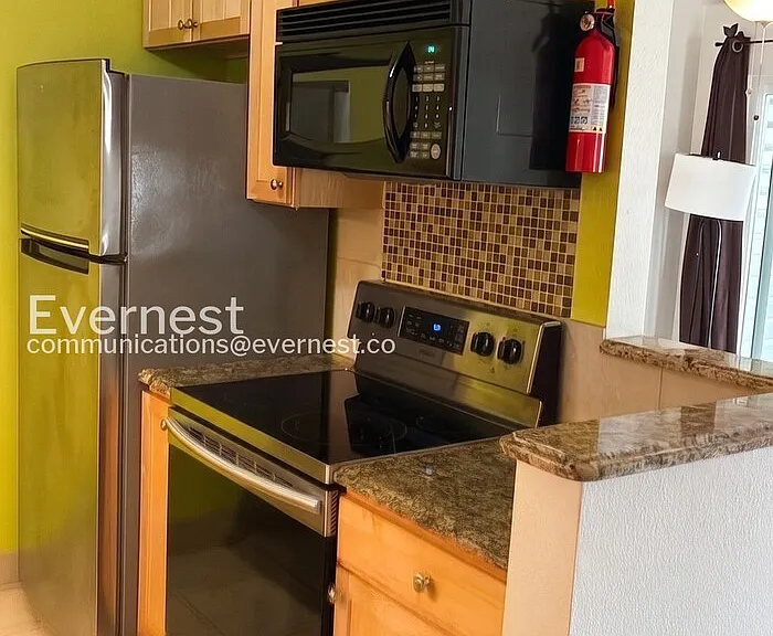 1855 Icarus Dr #A — Photo 3
