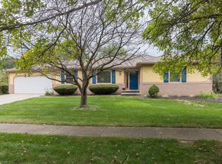 8824 Cheltenham Rd, Indianapolis, IN 46256