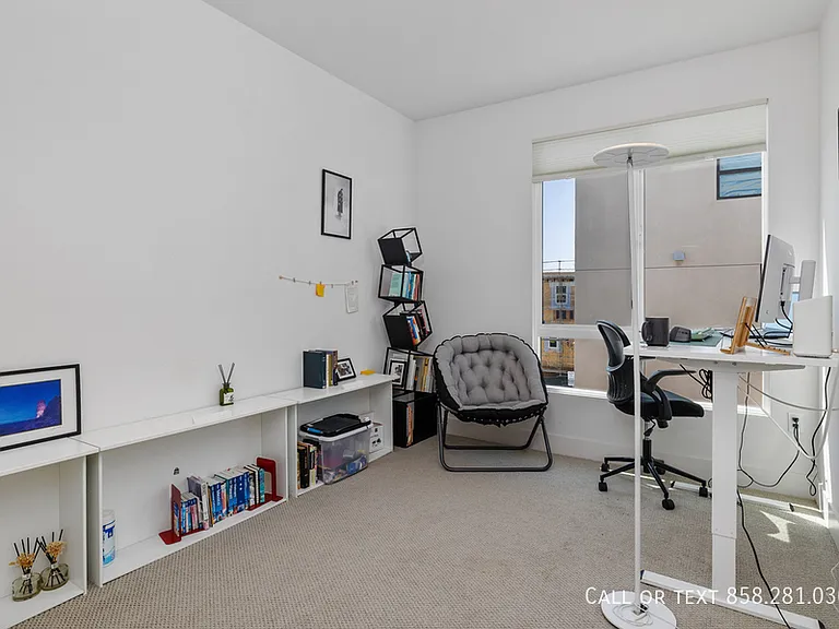 1055 32nd St #10 — Photo 19