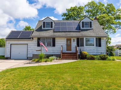 404 N Erie Avenue, Lindenhurst, NY, 11757