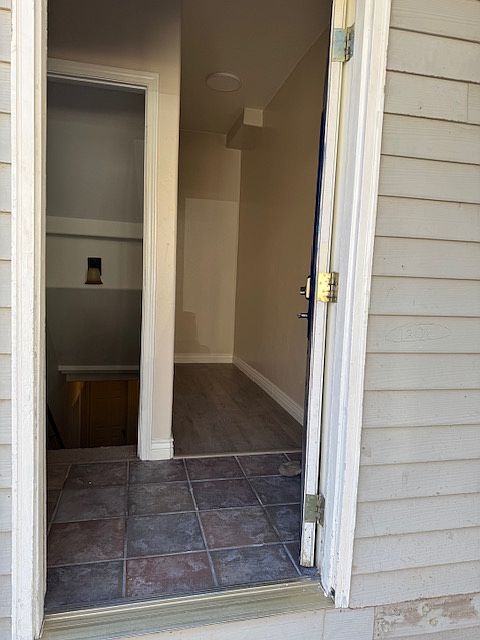 Entrance and Storage area