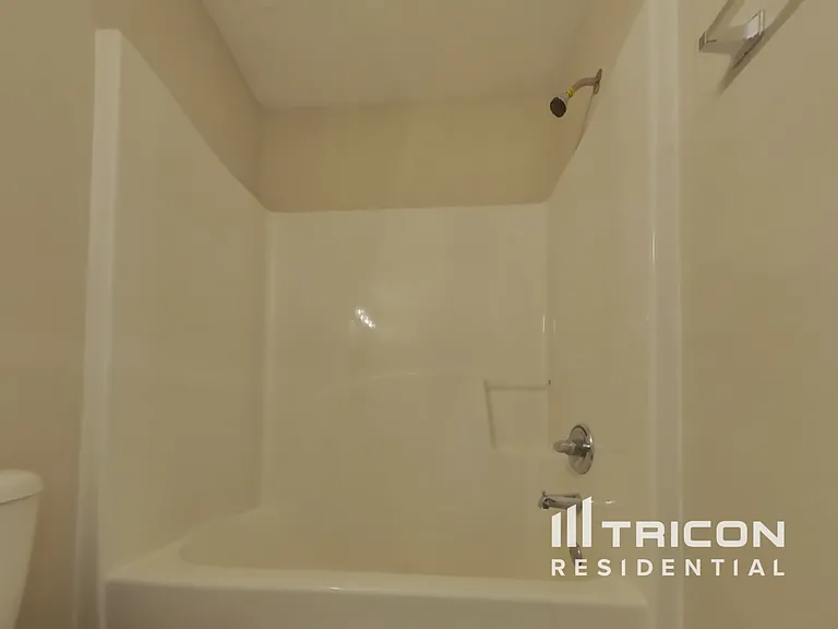 2640 Thunder Basin Way — Photo 15