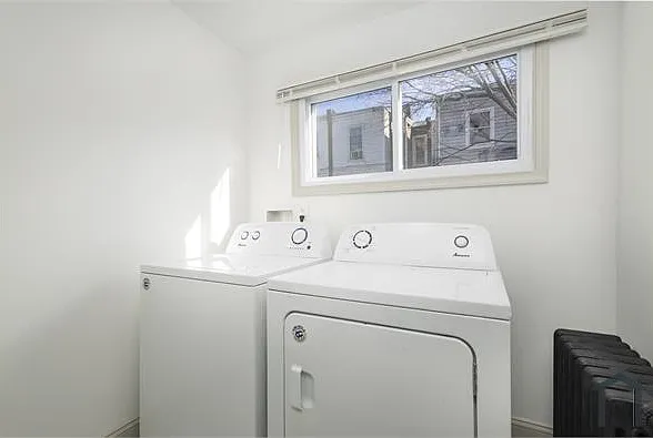 137 N Hobart St — Photo 16