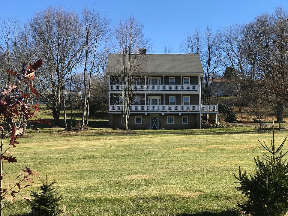 1st image of 353 Luray Ave
