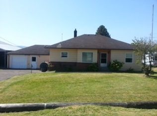 162 E Sunny Sands Rd, Cathlamet, WA 98612