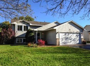 1169 Buchanan Cir NE, Blaine, MN 55434