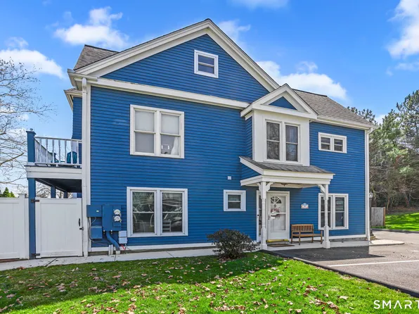 4 Seabreeze Avenue #B, Milford, CT 06460