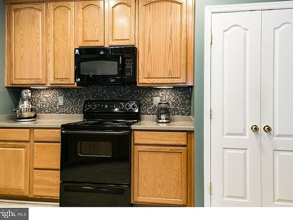 5th image of 306 Carville Dr