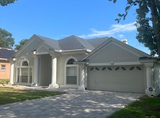 918 Woodcraft Dr, Apopka, FL 32712