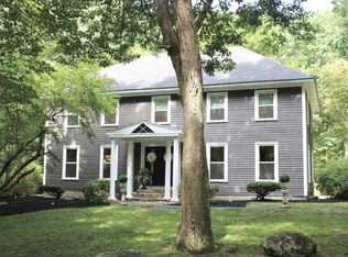 18 Twin Spring Dr, Boylston, MA 01505
