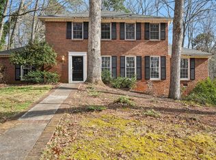 7195 Hunters Branch Dr, Sandy Springs, GA 30328