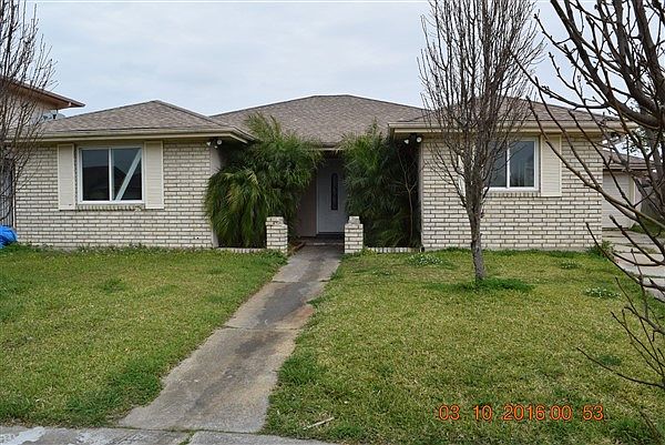 1st image of 7421 Strathmore Dr