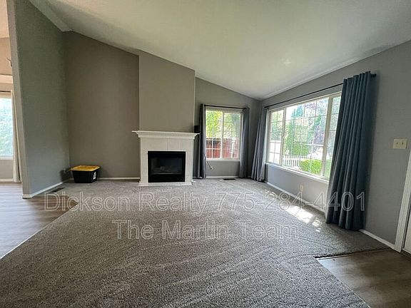 3rd image of 6788 Dorchester Dr