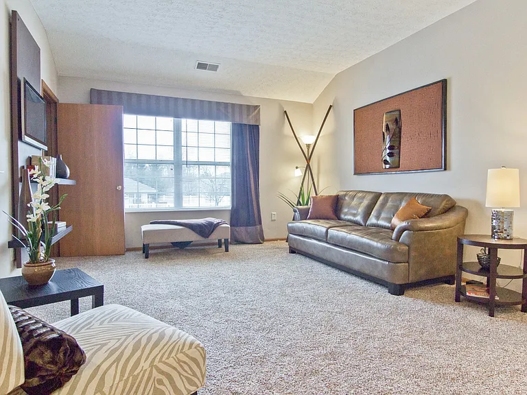 Albany Commons — Photo 6