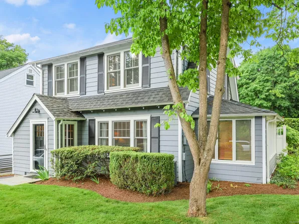 43 West Parish Road, Westport, CT 06880