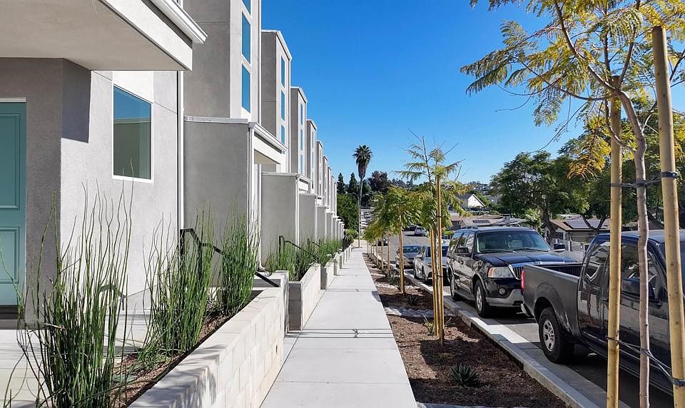 1st image of 4958 Ocean View Blvd