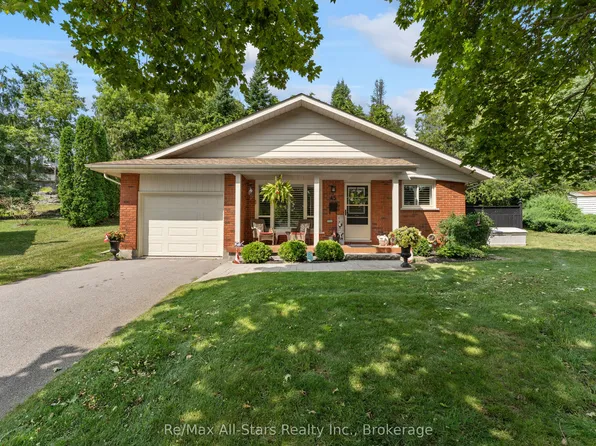 45 Janlisda Dr, Kawartha Lakes, ON K0M 1N0