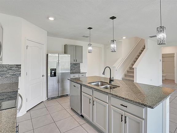5th image of 11338 Amber Ridge Dr