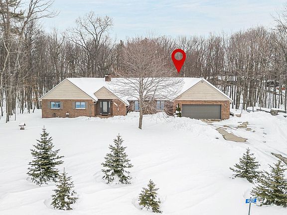 3rd image of N1212 Clune Rd