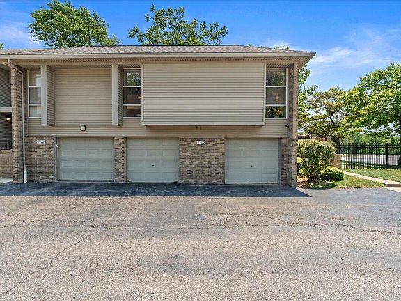 3rd image of 1100 Saint Aubin Pl