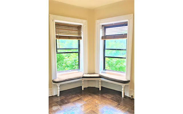 Rented by Douglas Elliman | media 10