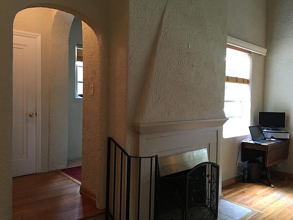 5th image of 532 San Lorenzo Ave