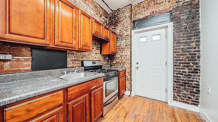 1st image of 1428 Putman Ave #1L