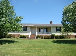 879 Clarks Run Rd, Maysville, KY 41056