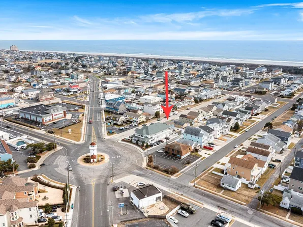 210 34th St S Floor 2, Brigantine, NJ 08203