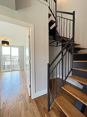 4th image of 680 E 21st St #7D