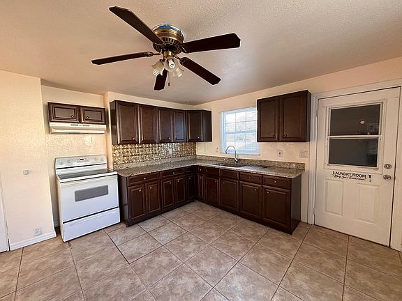 5th image of 4500 46th Ave N #1/2