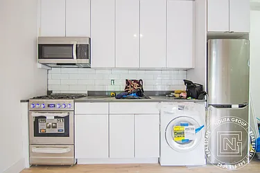 Rented by Nolita Group