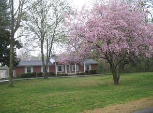 100 Stoneybrook Rd, Columbia, TN 38401