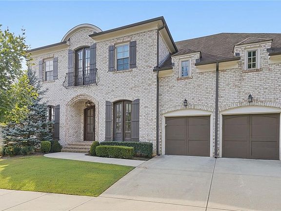 5th image of 808 Adler Ct