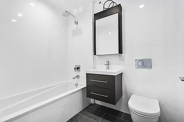 Rented by R Management | media 5