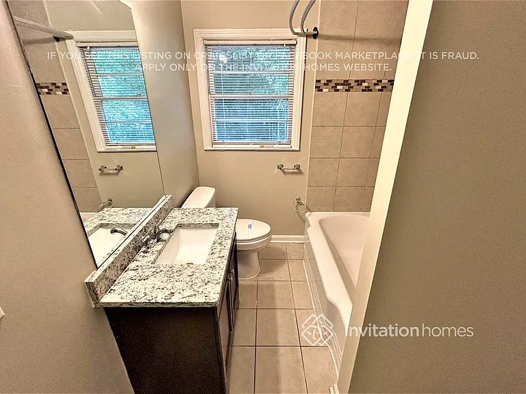 2751 Flagstone Dr SE — Photo 13