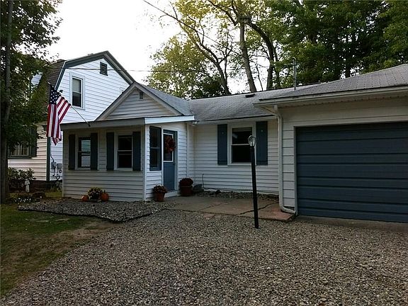 2nd image of 12082 Shady Ave