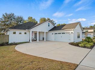 1068 SW 120th Dr, Gainesville, FL 32607