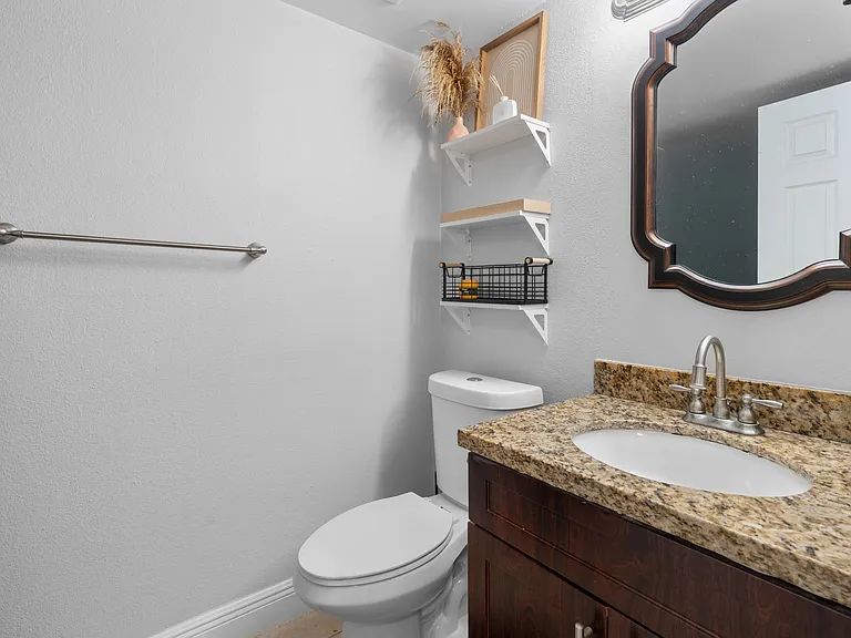 161 Santa Clara Dr #10 — Photo 24