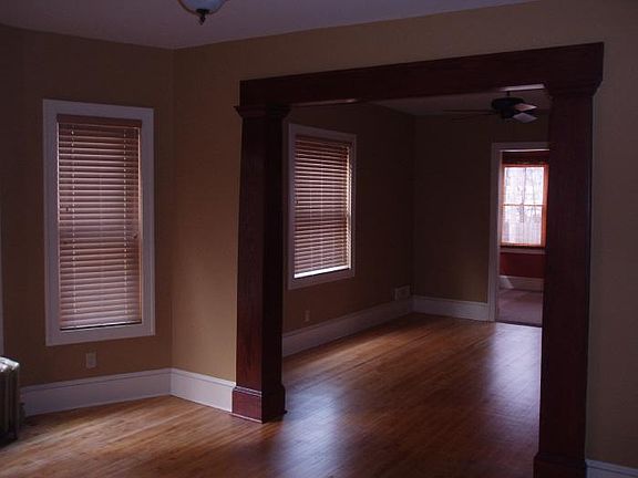 3rd image of 2015 Garfield Ave #2