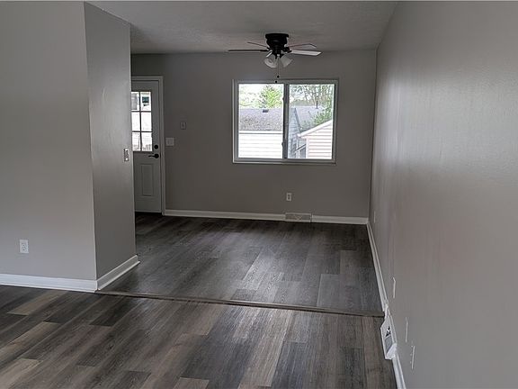 3rd image of 2201 Randall St